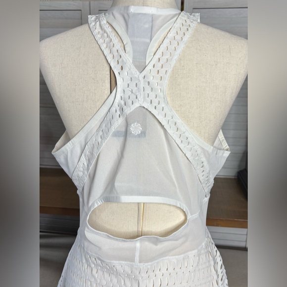 Nike Women's Mesh White Coverup LARGE NWT - Picture 4 of 16